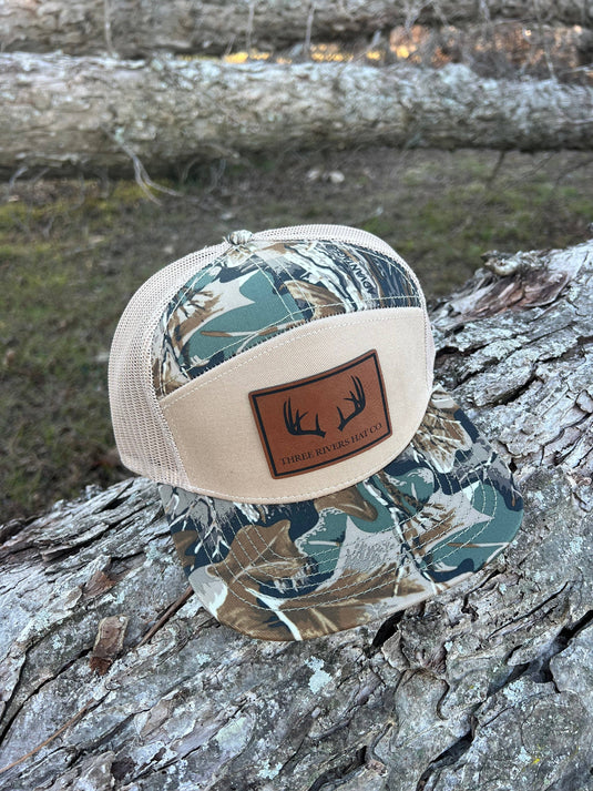 Deer Horns- Flatbill Snapback - Realtree Camo