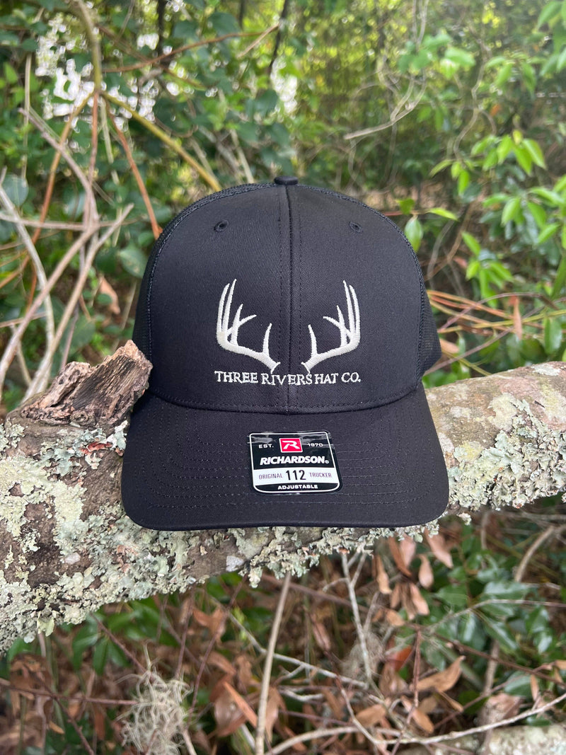Load image into Gallery viewer, Classic Whitetail Rack - Trucker Snapback Hat - Richardson 112

