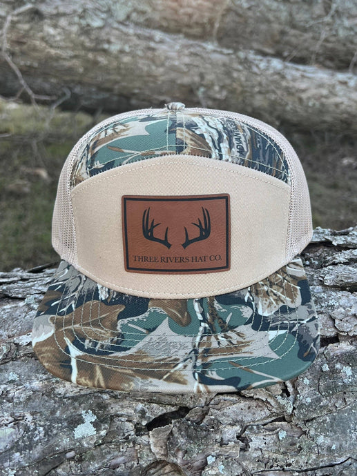Deer Horns- Flatbill Snapback - Realtree Camo