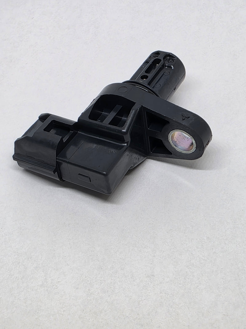 Load image into Gallery viewer, Suzuki OEM 33220-69J00 Cam Position Sensor

