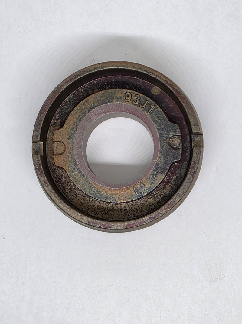 Load image into Gallery viewer, Suzuki 57632-93J10 Propeller Stopper
