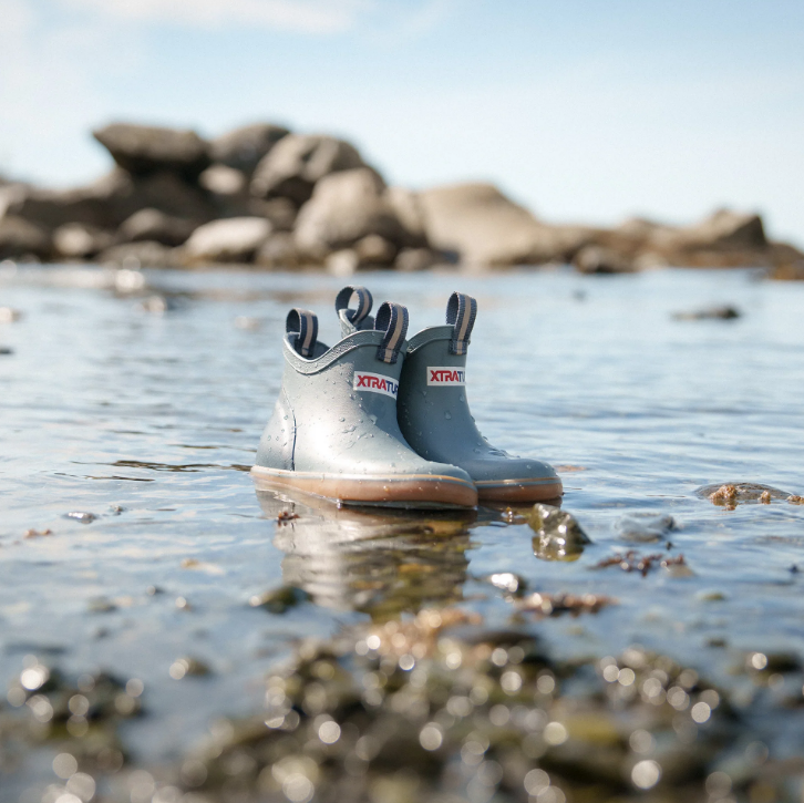 Load image into Gallery viewer, Xtratuf Kids Stormy Blue Ankle Deck Boot XKAB203
