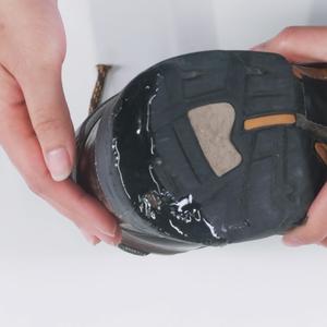 Load image into Gallery viewer, Aquaseal SR Shoe Repair Adhesive 10410
