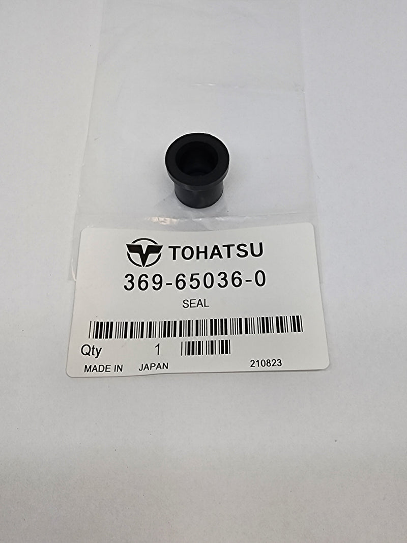 Load image into Gallery viewer, Tohatsu 369-65036-0 Rubber Seal
