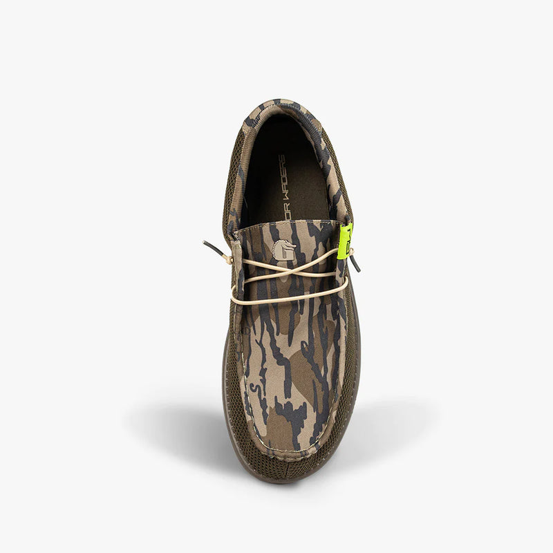 Load image into Gallery viewer, Gator Waders Camp Shoes
